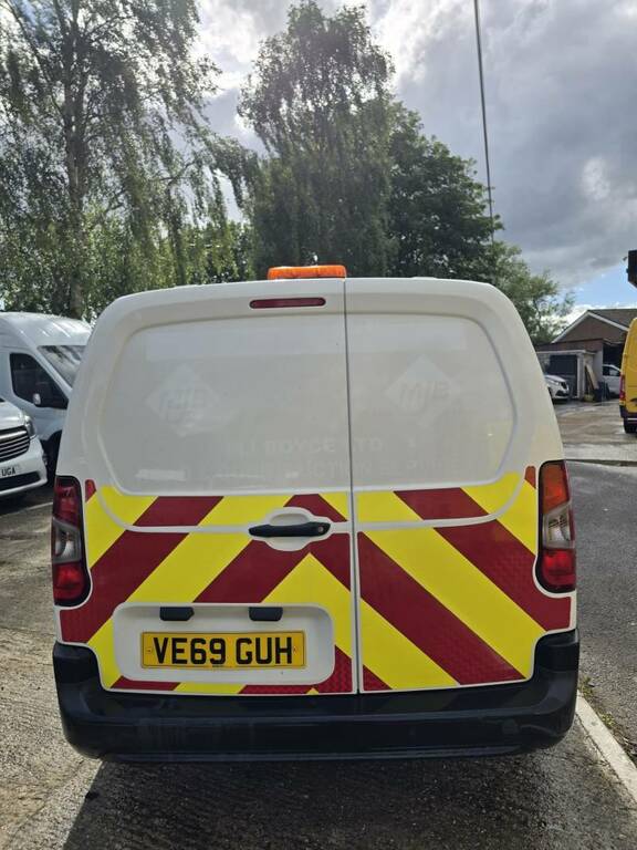 Peugeot Partner Panel Van 1.5 Bluehdi 950 Professional Long Panel White #13