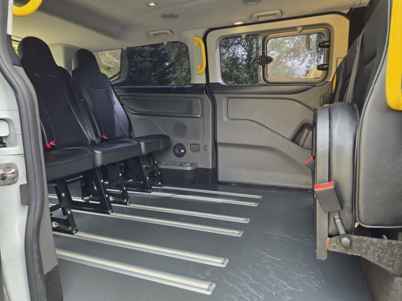 Ford Tourneo Custom 2.0 320 Ecoblue Sport Minibus Double Cab Diese White #24