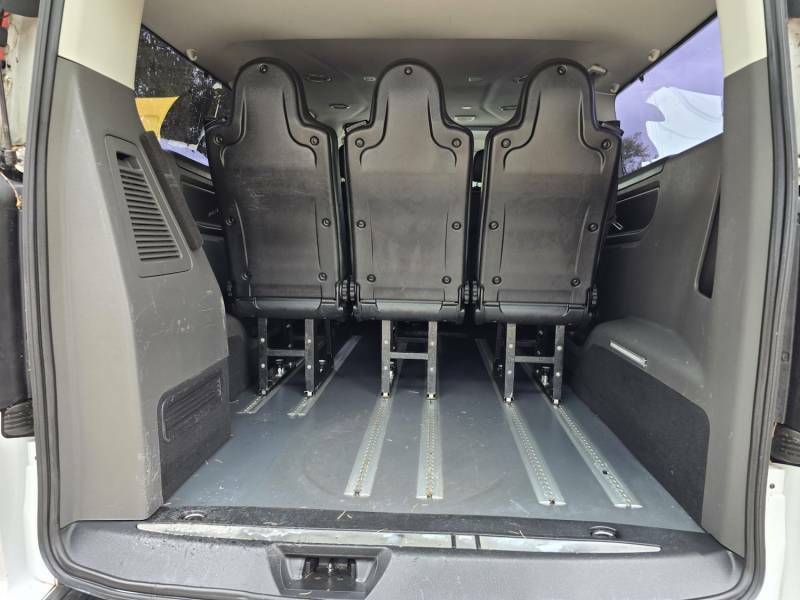 Ford Tourneo Custom 2.0 320 Ecoblue Sport Minibus Double Cab Diese White #13