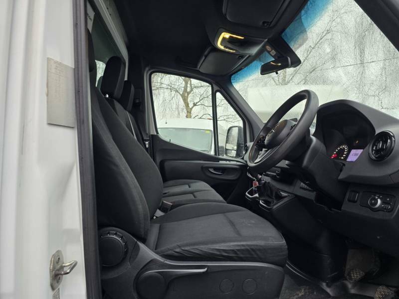 Mercedes-Benz Sprinter 2.0 315 Cdi Progressive Panel Van White #12