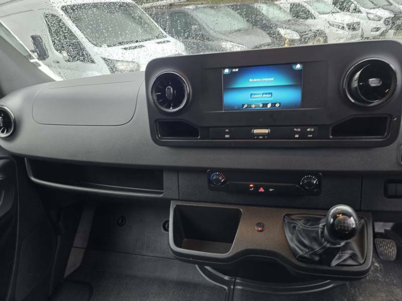 Mercedes-Benz Sprinter 2.0 315 Cdi Progressive Panel Van White #18