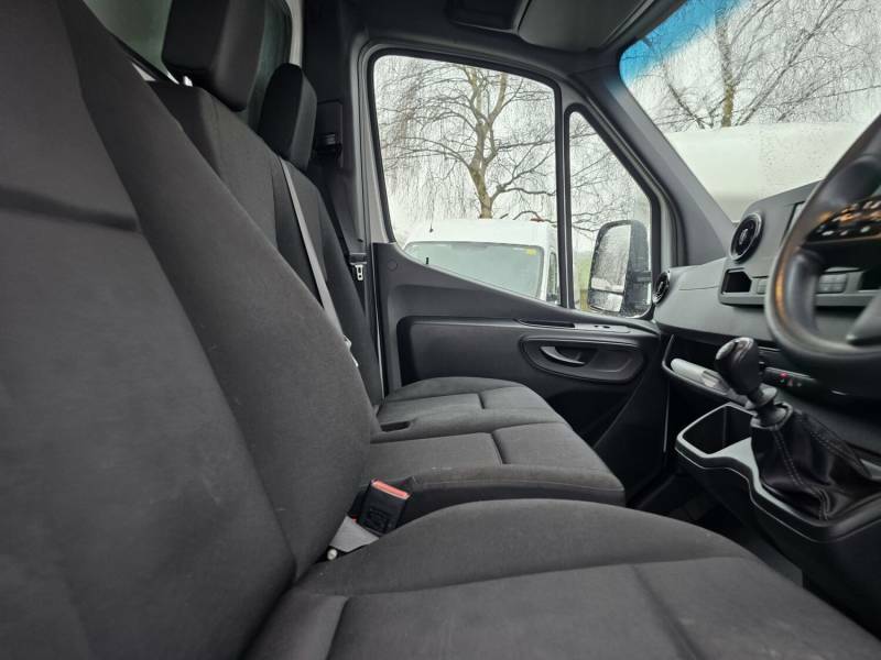 Mercedes-Benz Sprinter 2.0 315 Cdi Progressive Panel Van White #17
