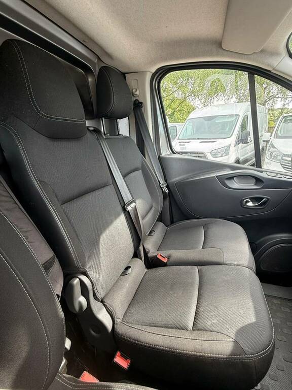 Renault Trafic Sl30 Energy Dci 120 Business Van White #18