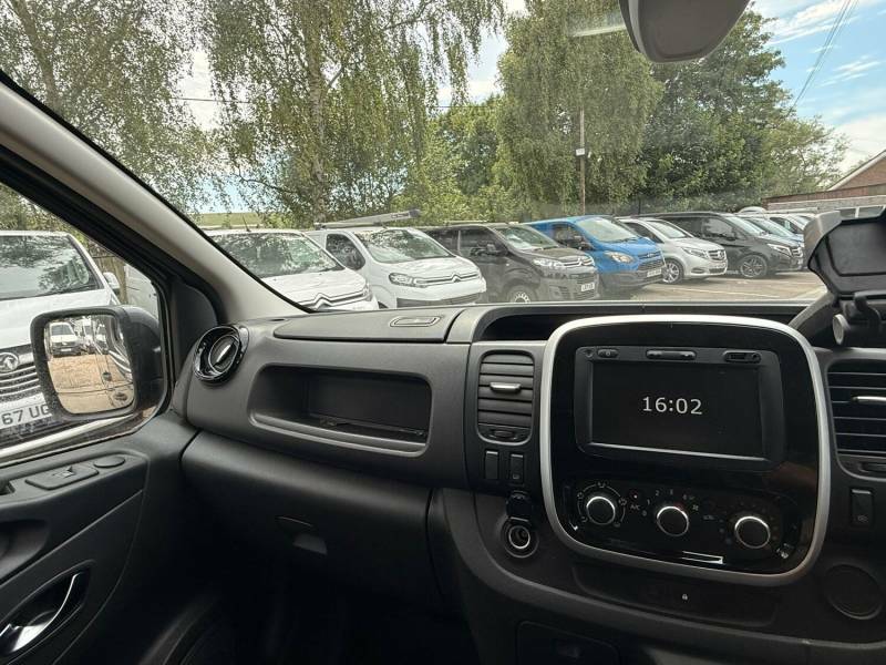 Renault Trafic Sl30 Energy Dci 120 Business Van White #15