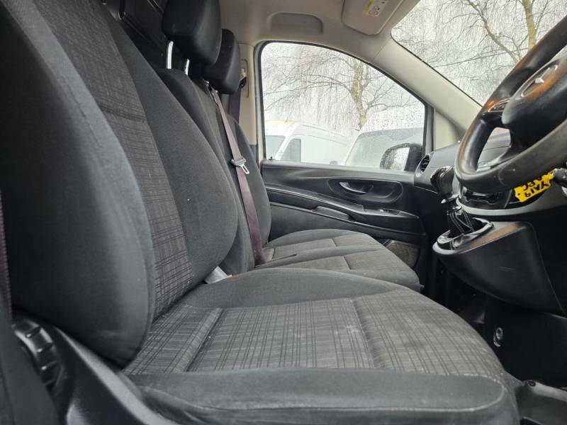 Mercedes-Benz Vito Long 111Cdi Welfare Van #14