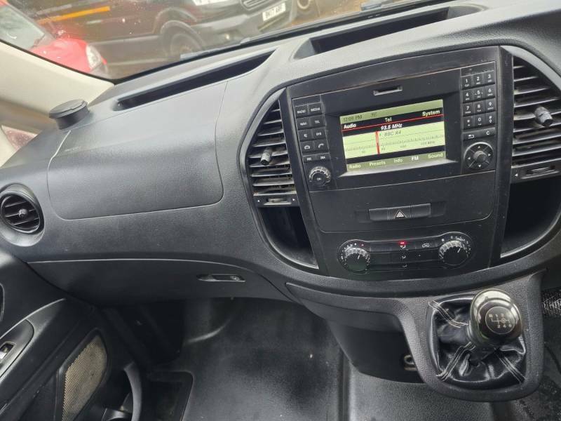 Mercedes-Benz Vito Long 111Cdi Welfare Van #13