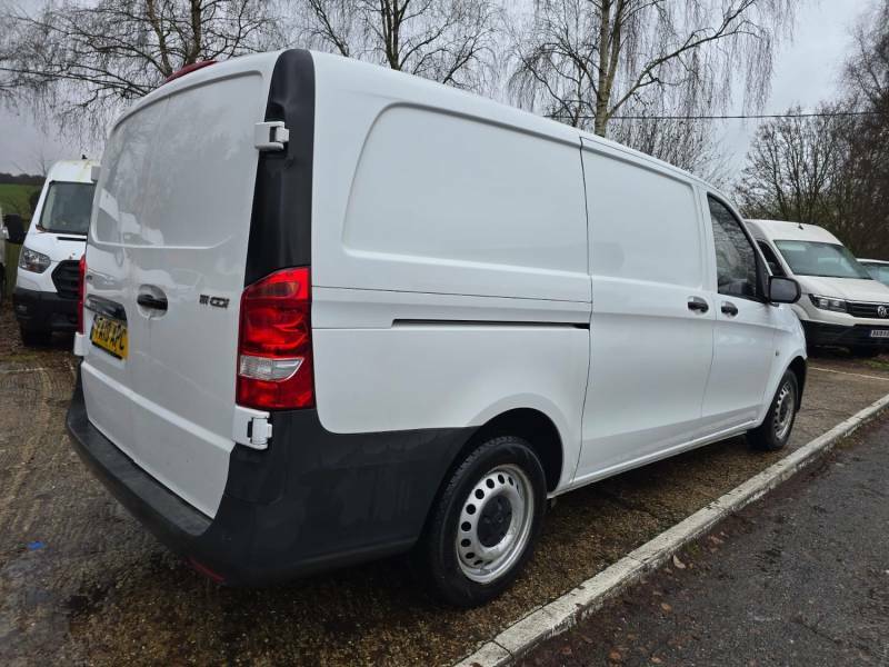 Mercedes-Benz Vito Long 111Cdi Welfare Van #9
