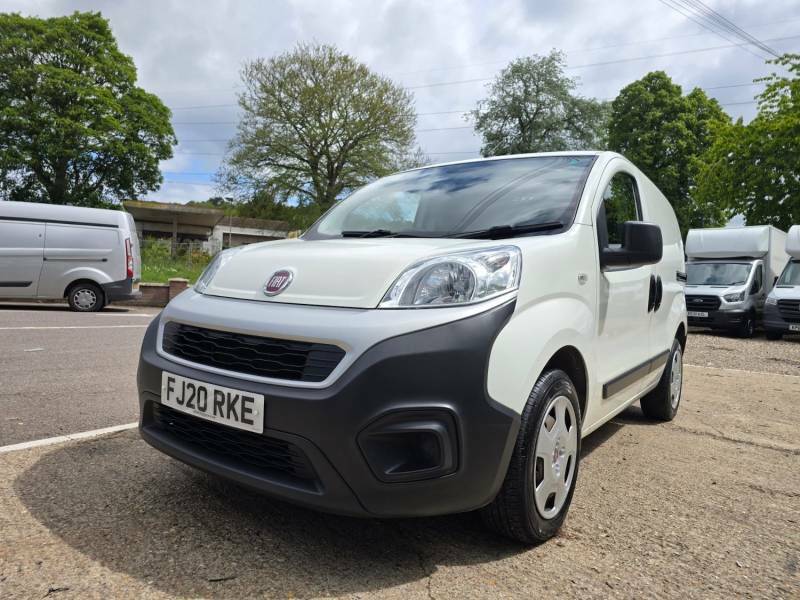 Fiat Fiorino 1.3 16V Multijet Tecnico Van White #2