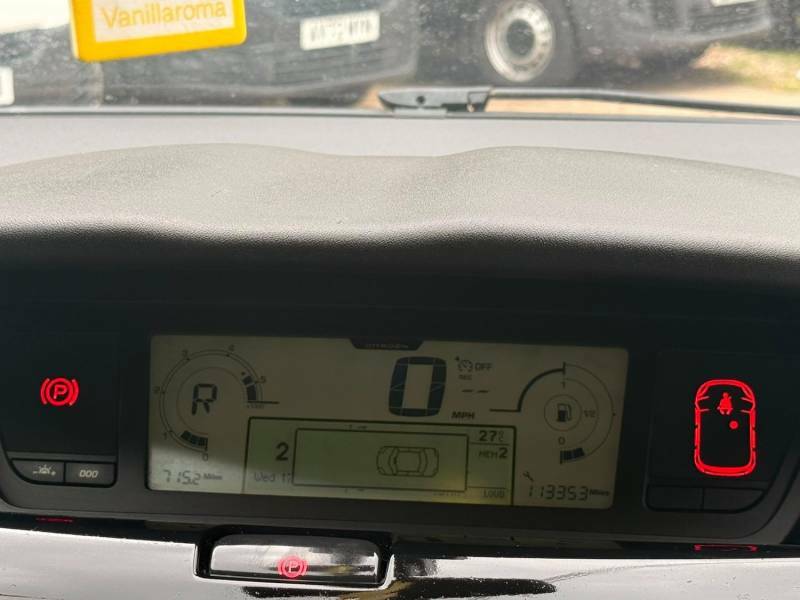 Citroen C4 Red #8