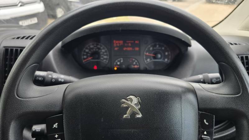 Peugeot Boxer 2.0L Blue Hdi 335 White #17