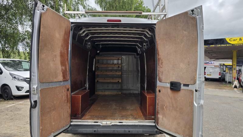 Peugeot Boxer 2.0L Blue Hdi 335 White #10