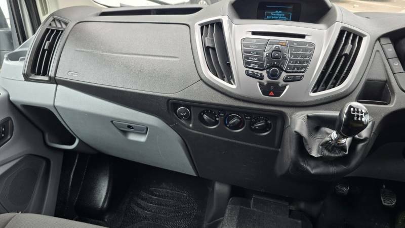 Ford Transit Custom 2.2L Trend Silver #28
