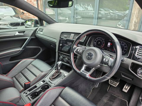 Volkswagen Golf 2.0 Golf Gti DG69GWD  #4