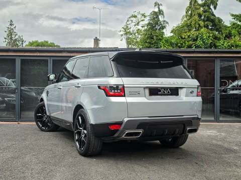 Land Rover Range Rover Sport 3.0 Range Rover VT21ONF #3