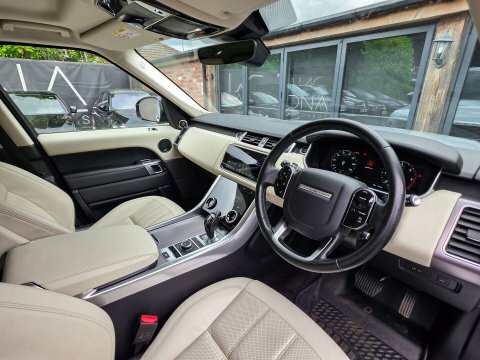 Land Rover Range Rover Sport 3.0 Range Rover VT21ONF #2
