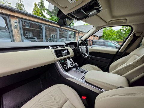 Land Rover Range Rover Sport 3.0 Range Rover VT21ONF #4