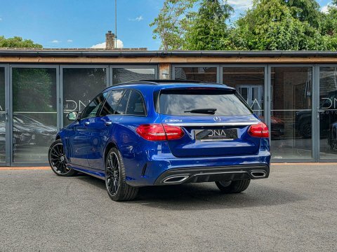 Mercedes-Benz C Class 2.0 C 300 KE69EPJ  #2