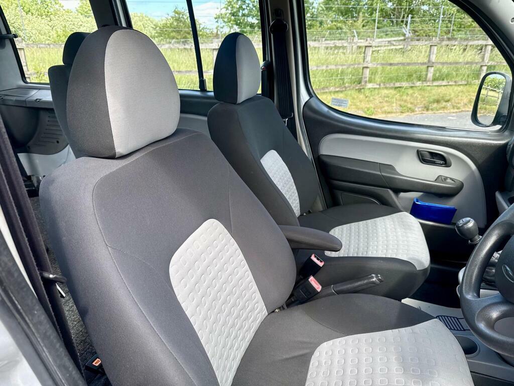 Fiat Doblo 2010 10 Blue #13