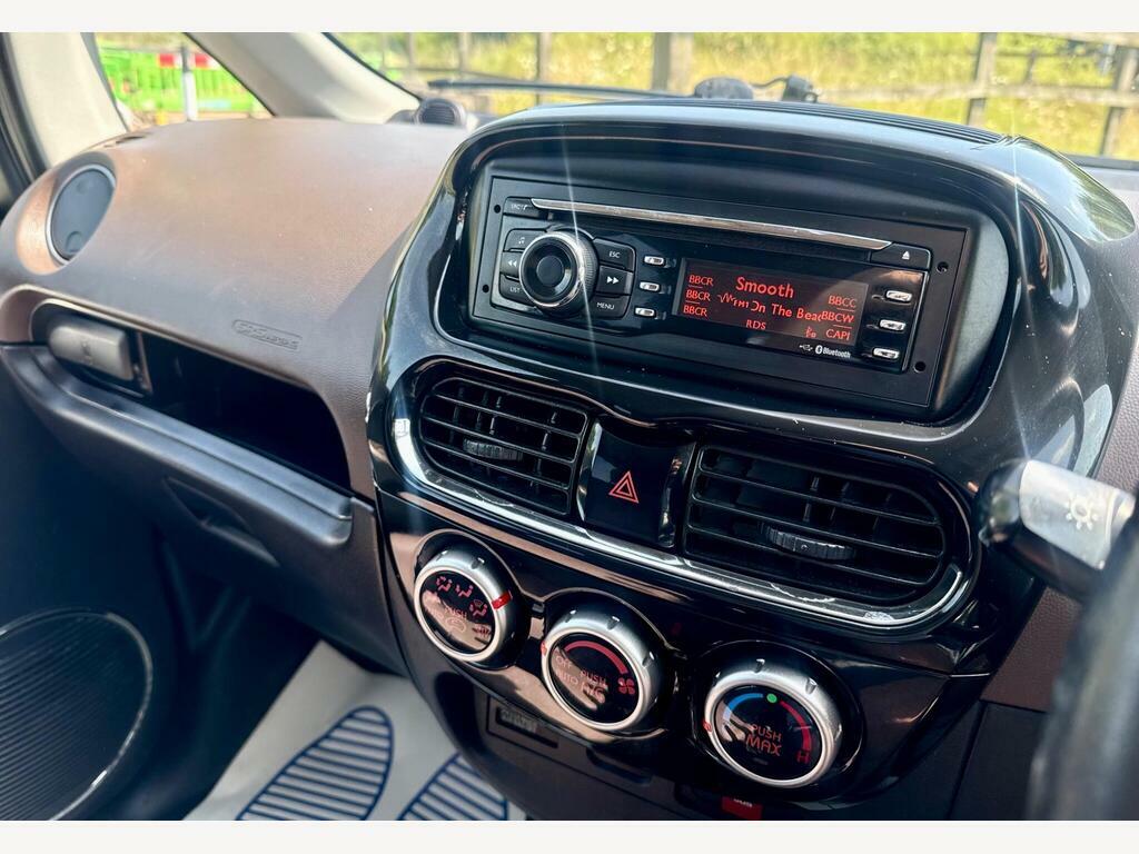 Citroen C-Zero Zero Hatchback Silver #10
