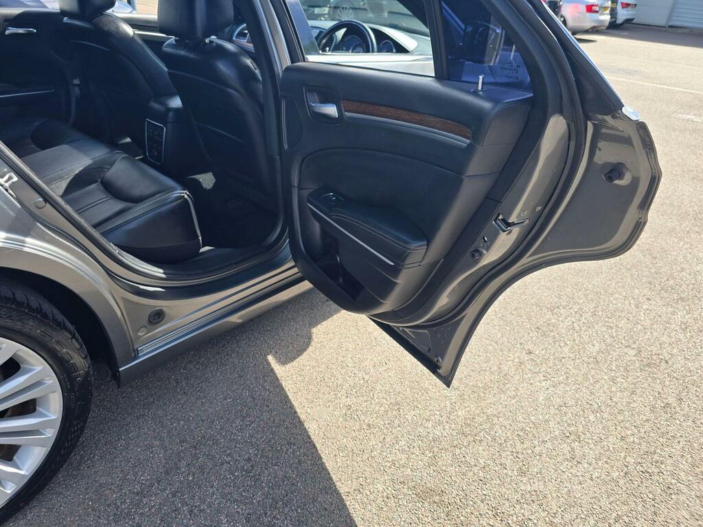 Chrysler 300C Crd Executive Grey #54
