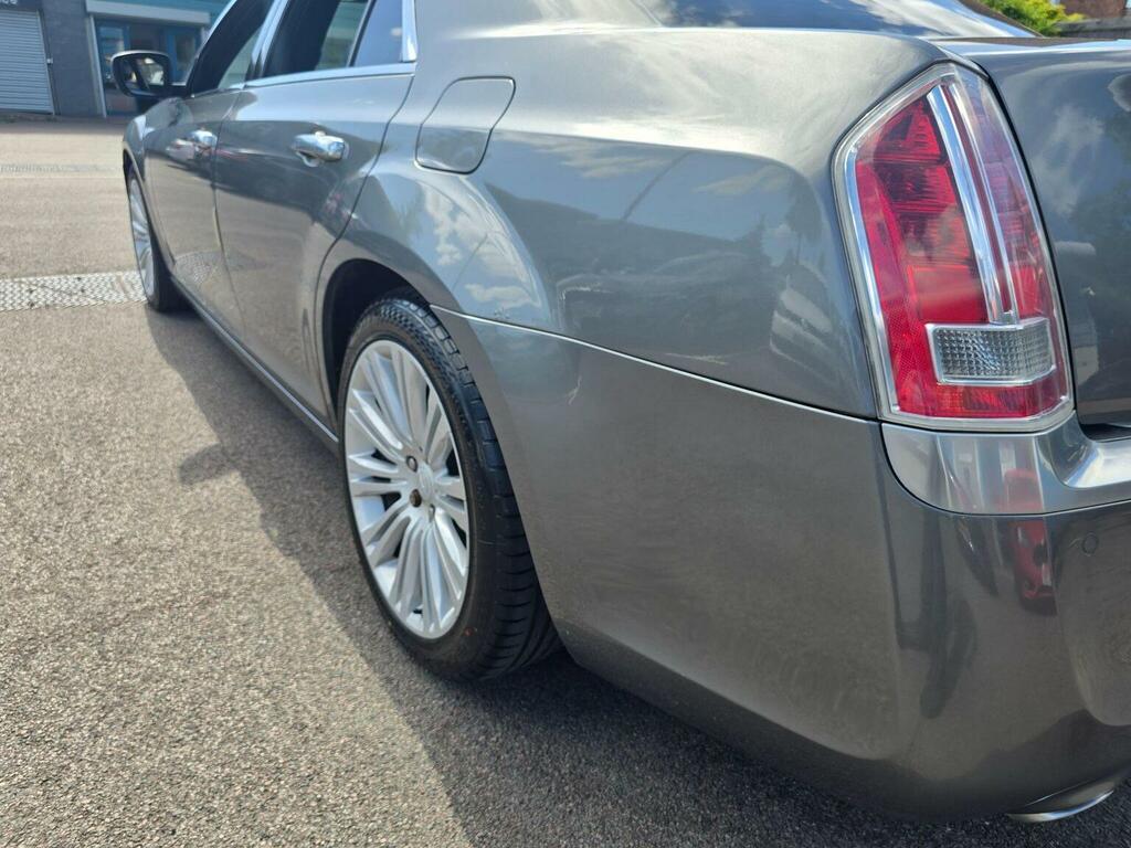 Chrysler 300C 3.0 Crd V6 Limited Euro 5 Black #88