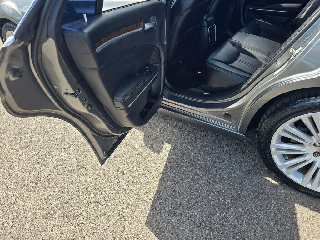 Chrysler 300C 3.0 Crd V6 Limited Euro 5 Black #50