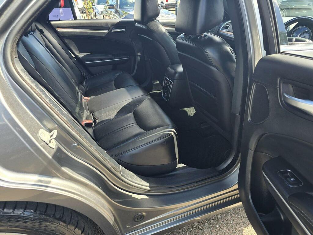 Chrysler 300C 3.0 Crd V6 Limited Euro 5 Black #52