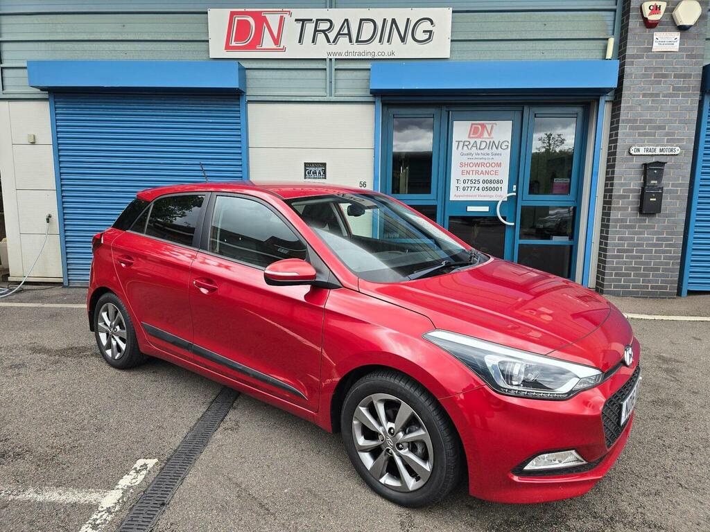 Hyundai I20 Hatchback 1.2 Premium Euro 6 201616 Red
