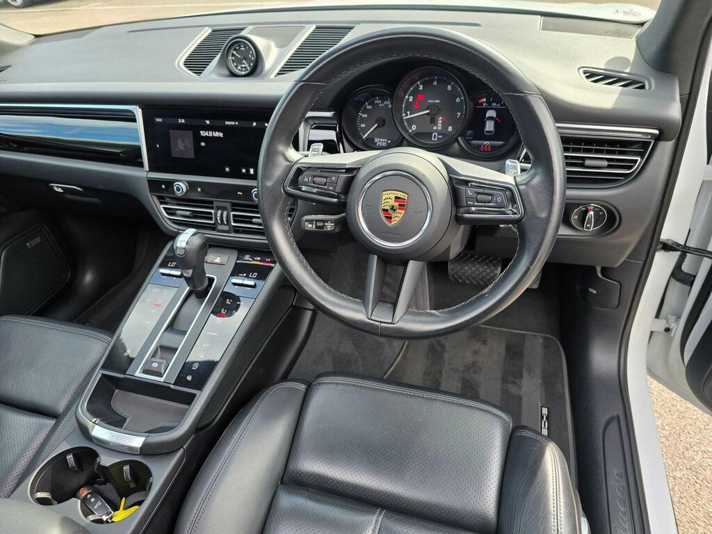 Porsche Macan Suv 2.0T Pdk 4Wd Euro 6 Ss 202121 YN71CTF White #3