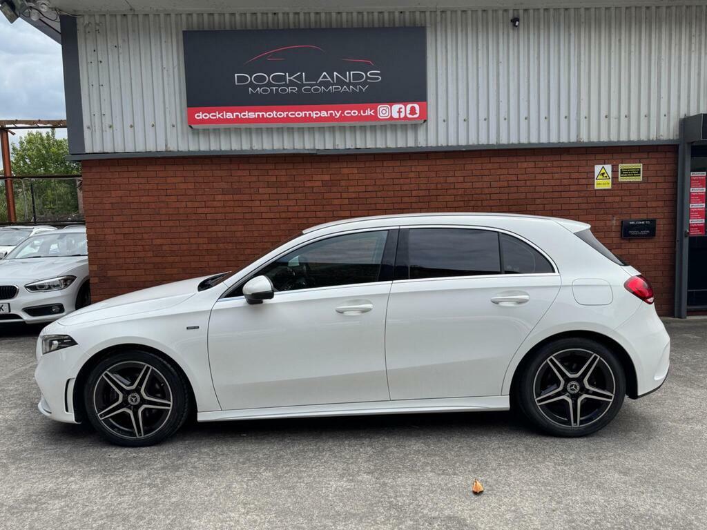 Mercedes-Benz A Class 1.5 A180d Amg Line 7G-dct Euro 6 S S White #4