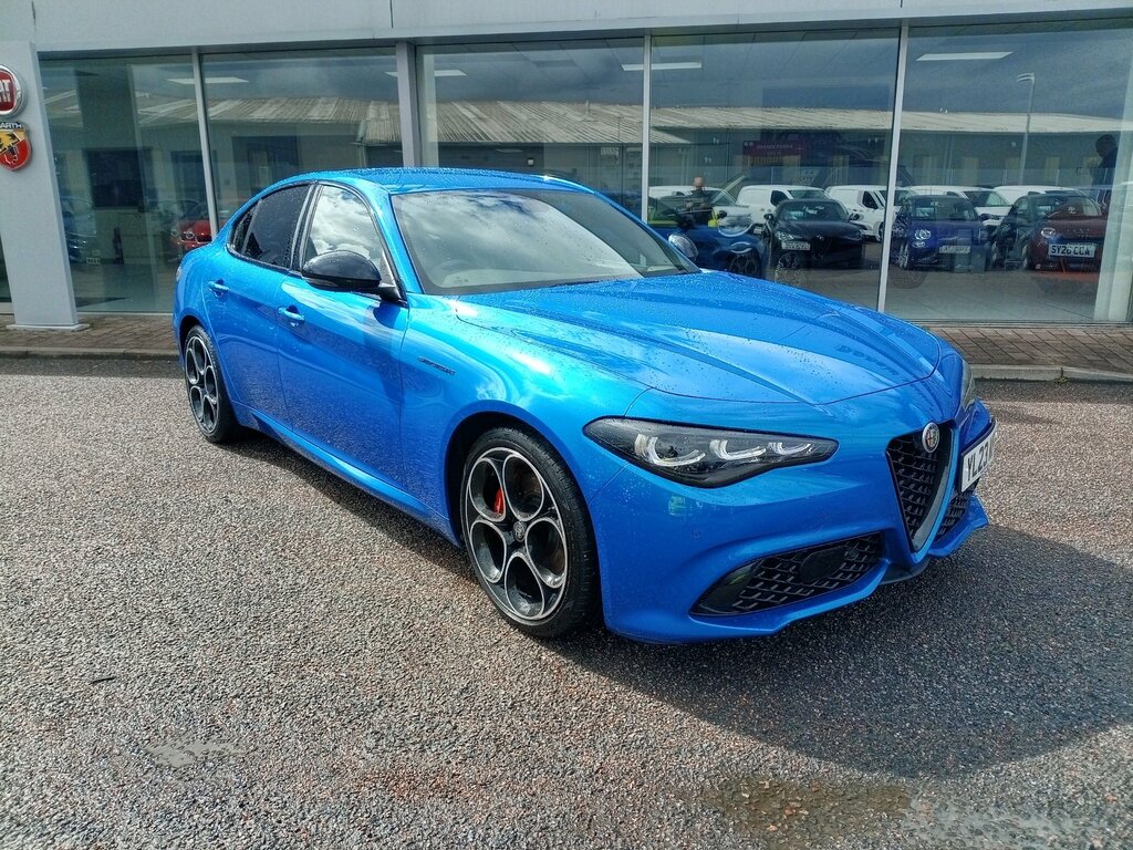 Alfa Romeo Giulia 2.0T Competizione Saloon 280 Blue #5