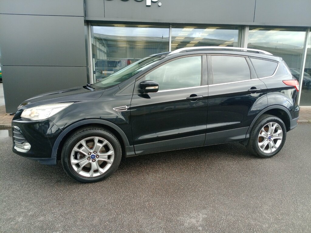 Ford Kuga 2.0 Tdci Zetec 2Wd Black #3