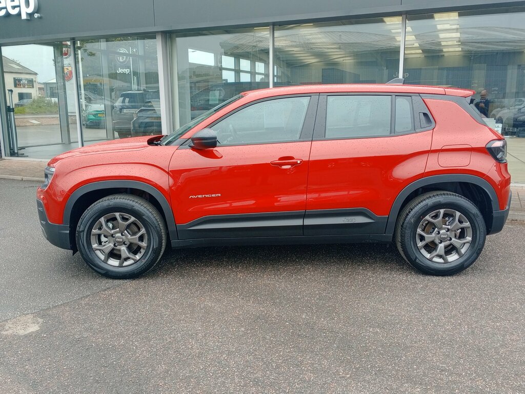 Jeep Avenger 1.2 Longitude Red #3