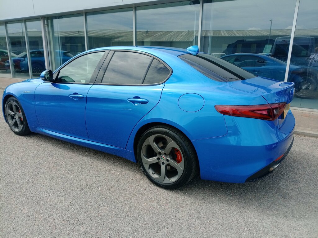 Alfa Romeo Giulia 2.0T Veloce 280 Blue #2