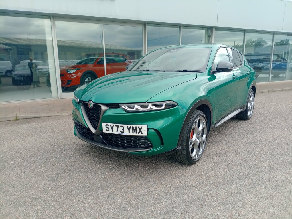 Alfa Romeo Tonale 1.3 Vgt Speciale Plug-in Hybrid Q4 Awd Green #3