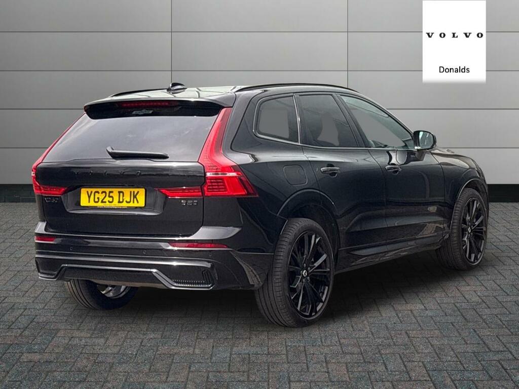 Volvo XC60 Black Edition Plus B5 Awd Mild Hybrid YG25DJK Black #3