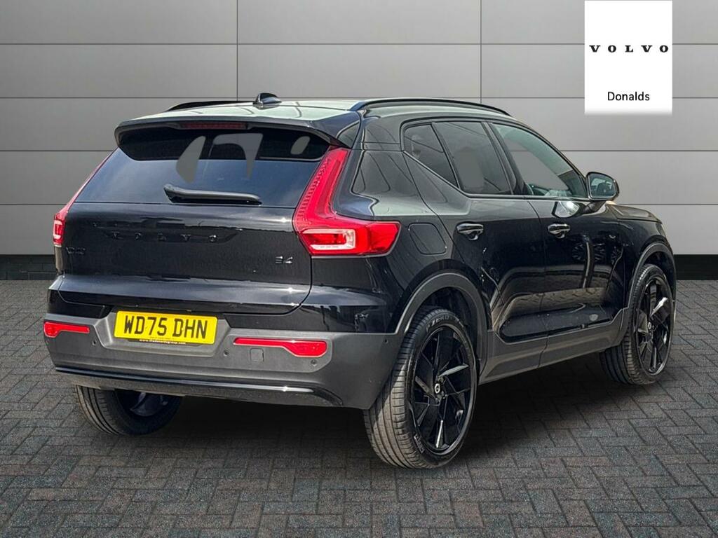 Volvo XC40 Black Edition Ultra B4 Mild Hybrid WD75DHN Black #3