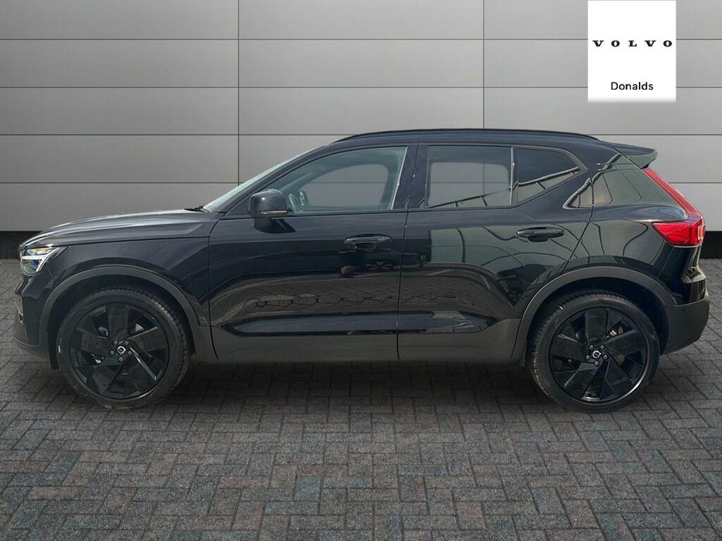 Volvo XC40 Black Edition Ultra B4 Mild Hybrid WD75DHN Black #6