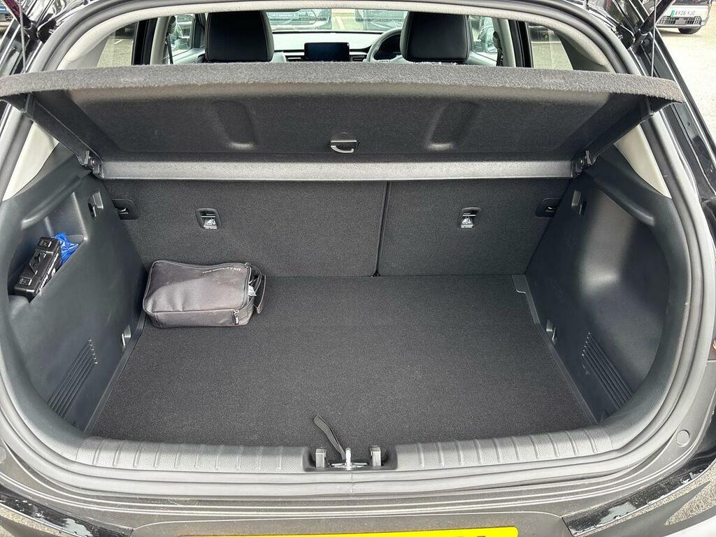 Kia Stonic 2 Black #18