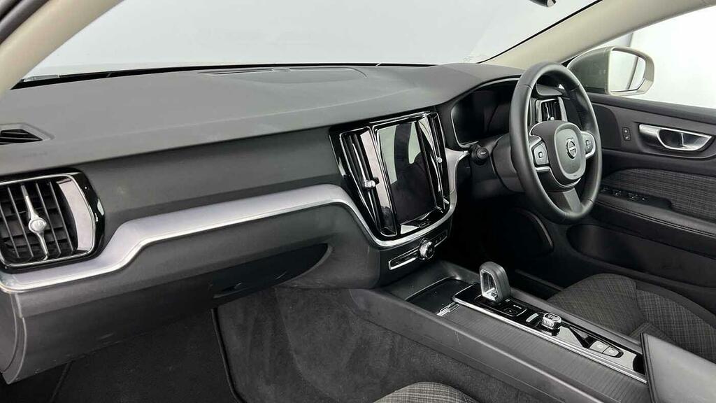 Volvo V60 Momentum B3 Mild Hybrid DN22EAF Grey #6