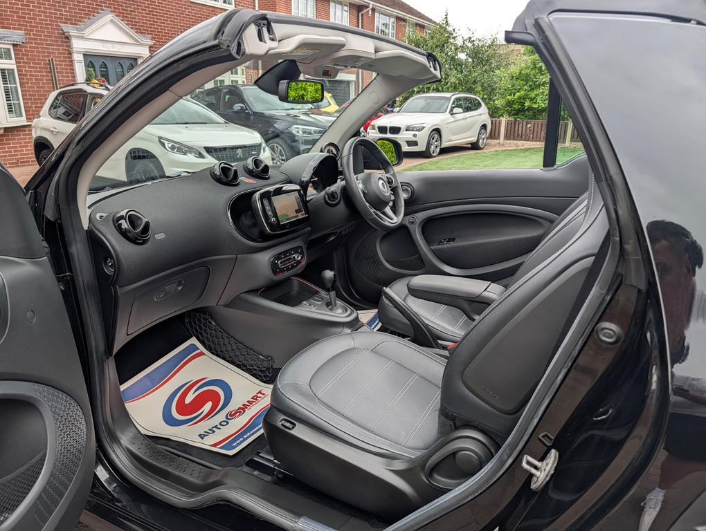 Smart Fortwo Cabrio Prime Premium Black #16