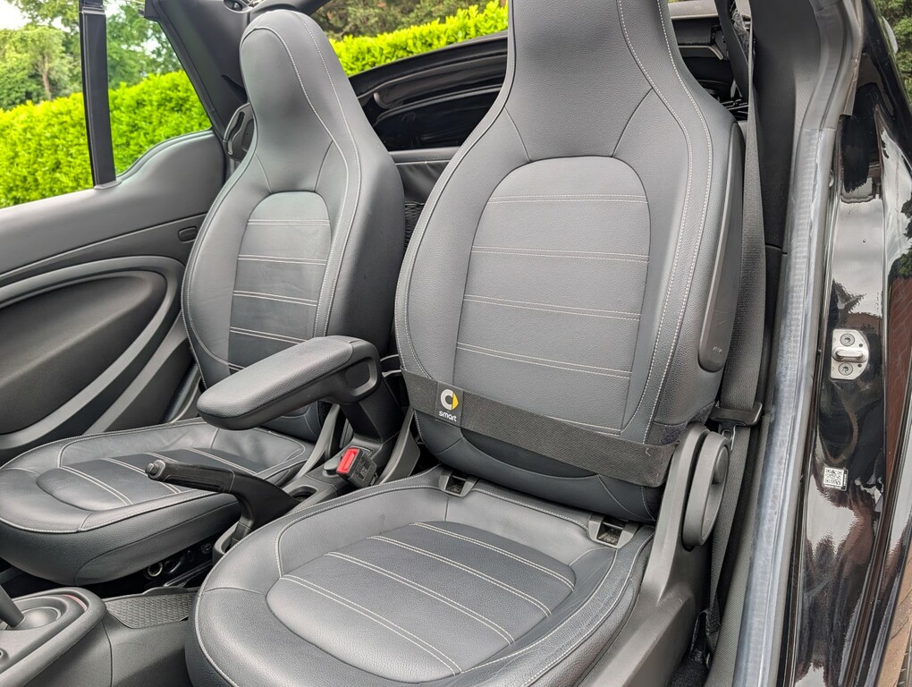 Smart Fortwo Cabrio Prime Premium Black #54