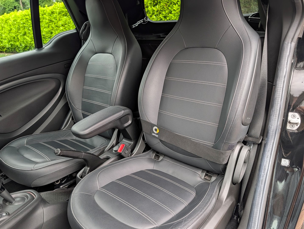 Smart Fortwo Cabrio Prime Premium Black #56