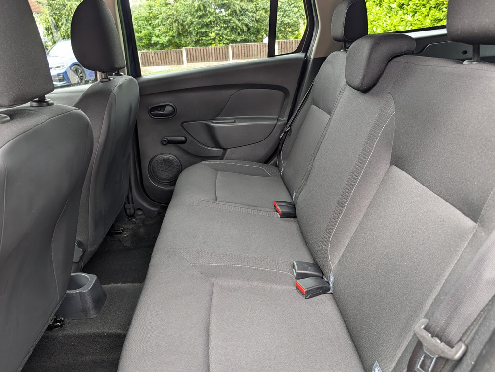 Dacia Logan Mcv 1.5 White #33