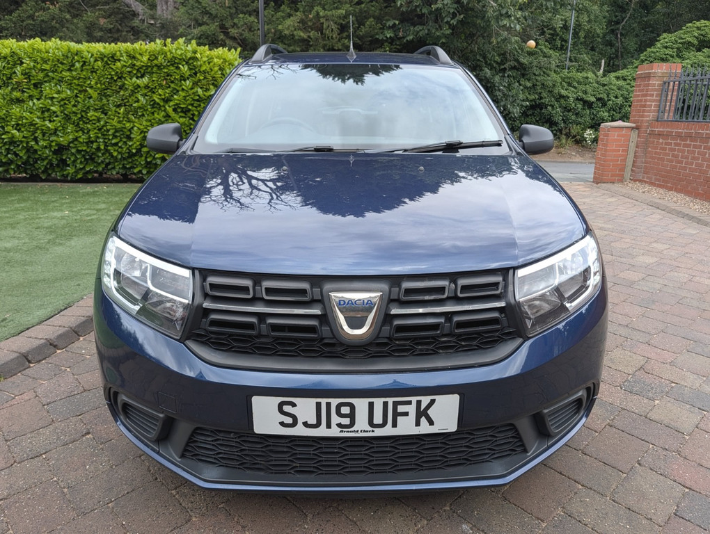 Dacia Logan Mcv 1.5 White #7