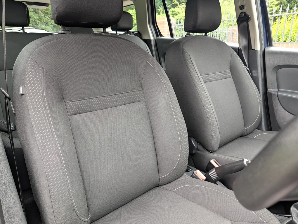 Dacia Logan Mcv 1.5 White #28