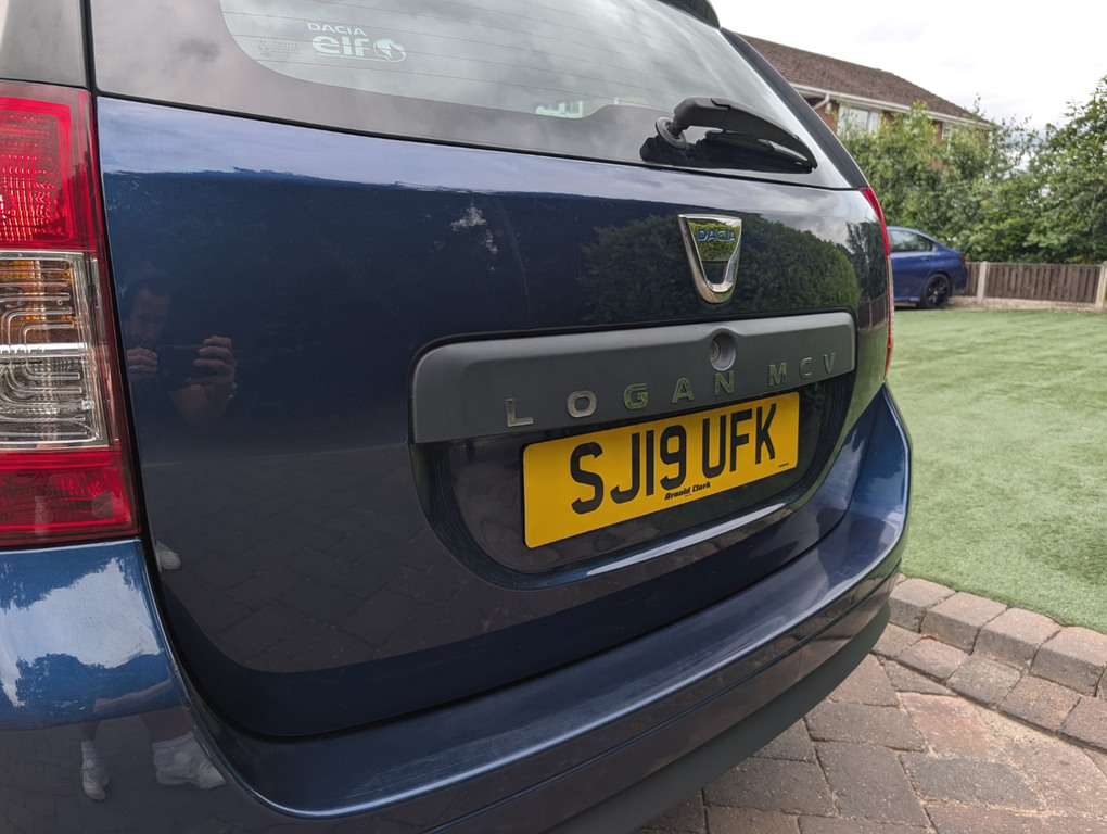 Dacia Logan Mcv 1.5 White #39