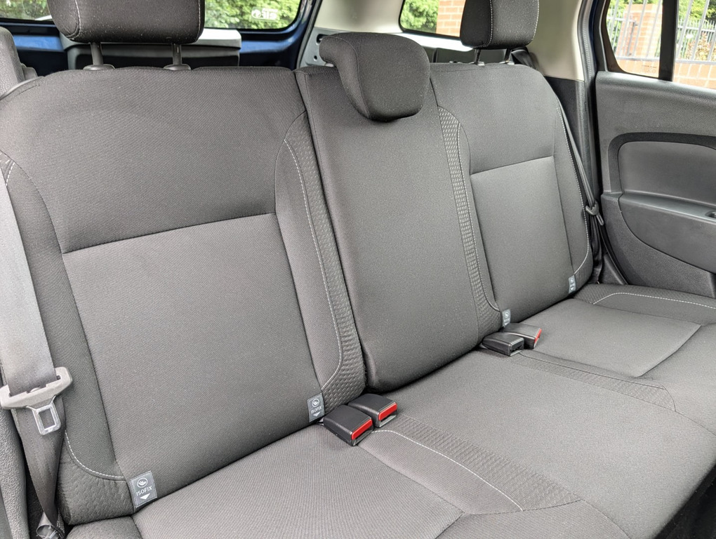 Dacia Logan Mcv 1.5 White #31