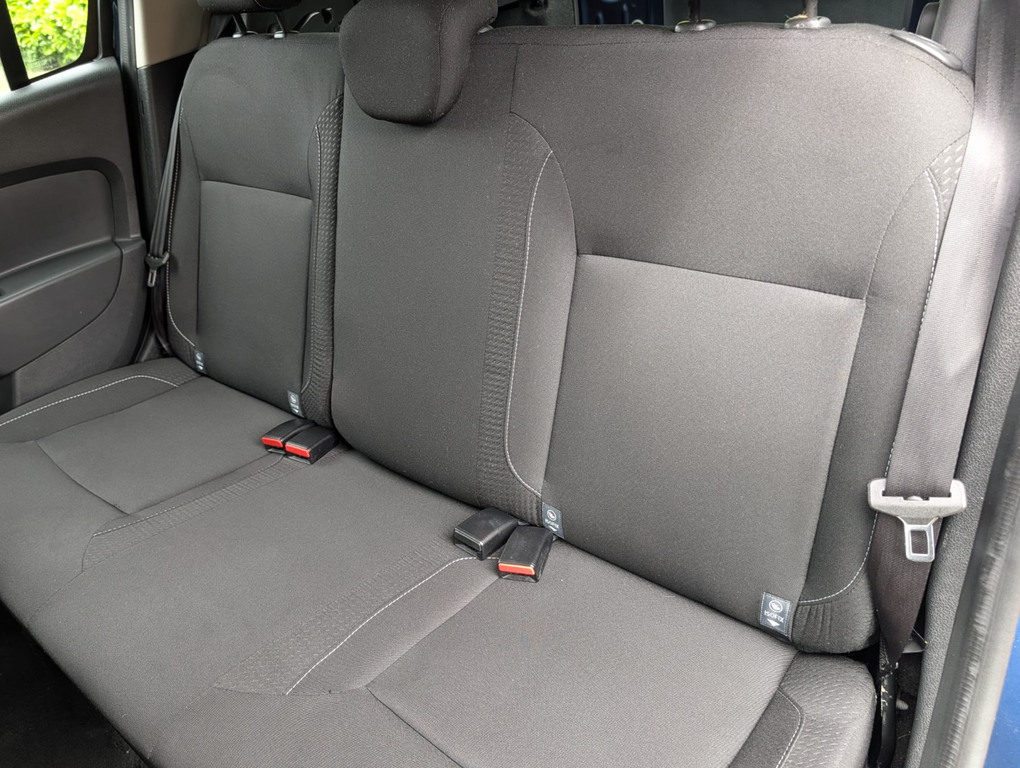 Dacia Logan Mcv 1.5 White #34