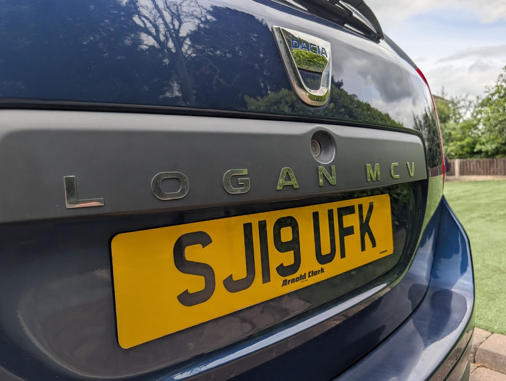 Dacia Logan Mcv 1.5 White #53